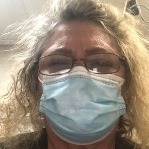 Meet your Posher, Debra